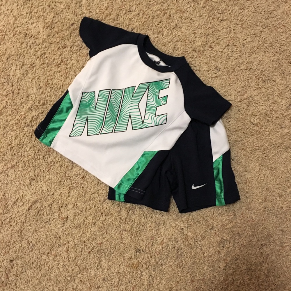 2t boys Nike